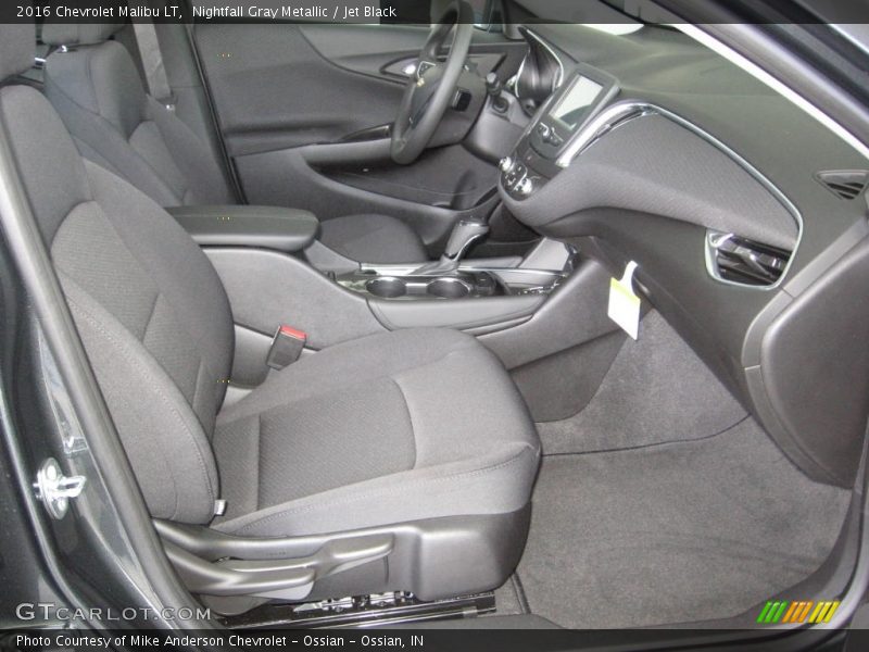 Nightfall Gray Metallic / Jet Black 2016 Chevrolet Malibu LT