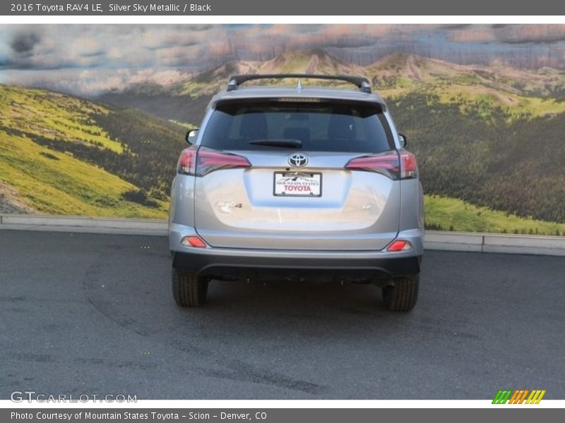 Silver Sky Metallic / Black 2016 Toyota RAV4 LE