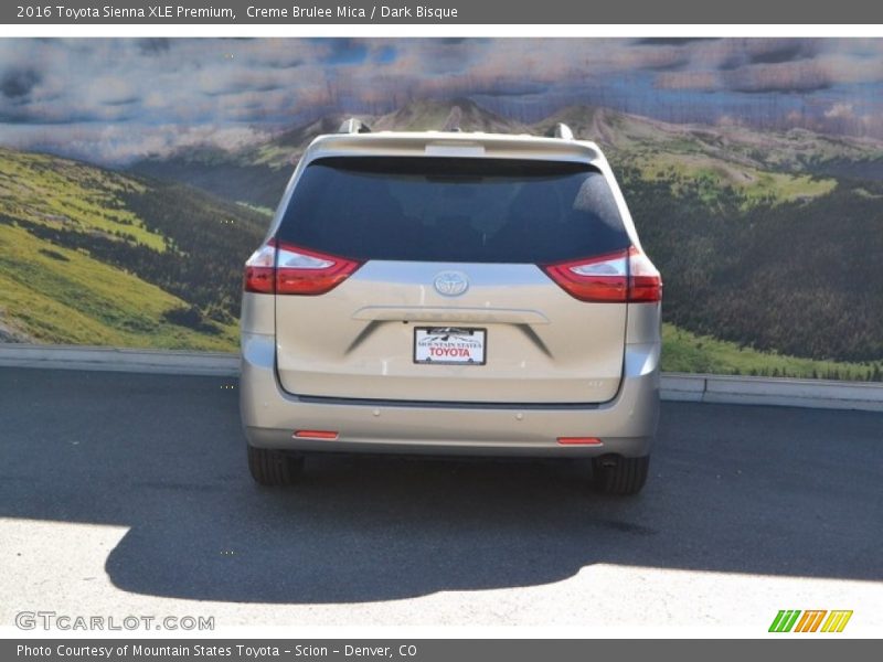 Creme Brulee Mica / Dark Bisque 2016 Toyota Sienna XLE Premium