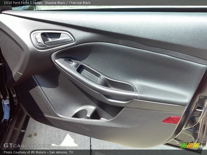 Shadow Black / Charcoal Black 2016 Ford Focus S Sedan
