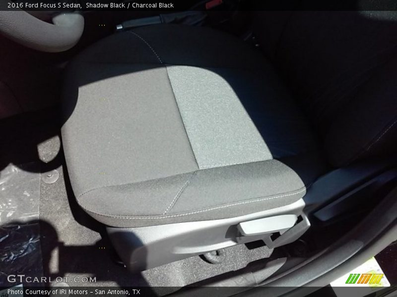 Shadow Black / Charcoal Black 2016 Ford Focus S Sedan