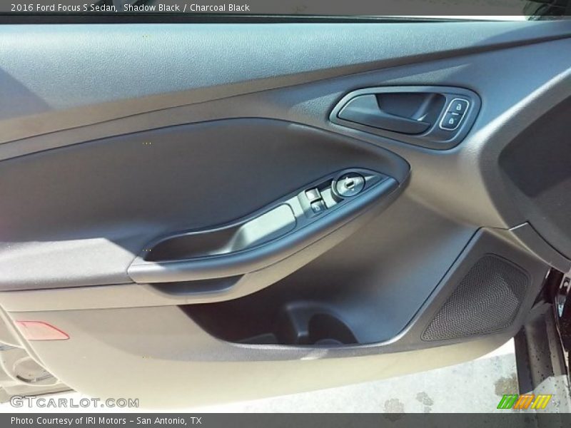 Shadow Black / Charcoal Black 2016 Ford Focus S Sedan