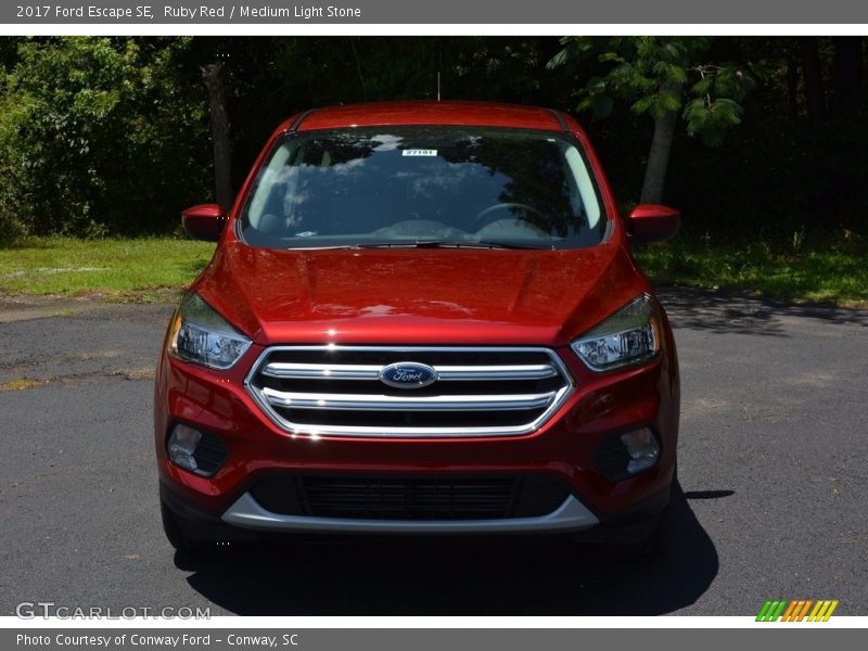 Ruby Red / Medium Light Stone 2017 Ford Escape SE