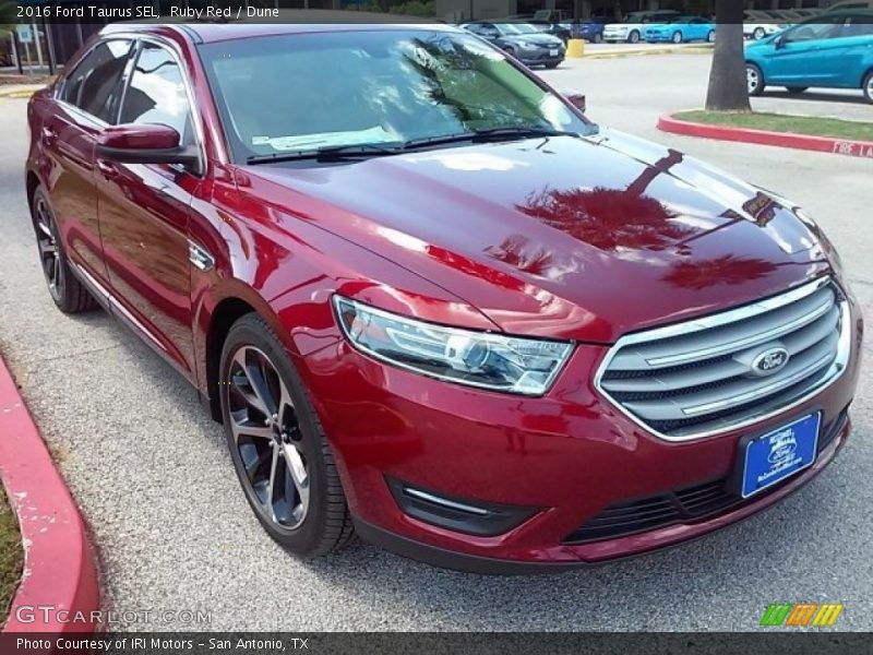 Ruby Red / Dune 2016 Ford Taurus SEL