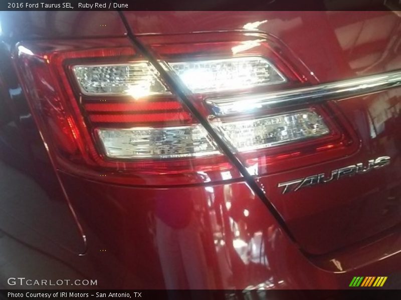 Ruby Red / Dune 2016 Ford Taurus SEL