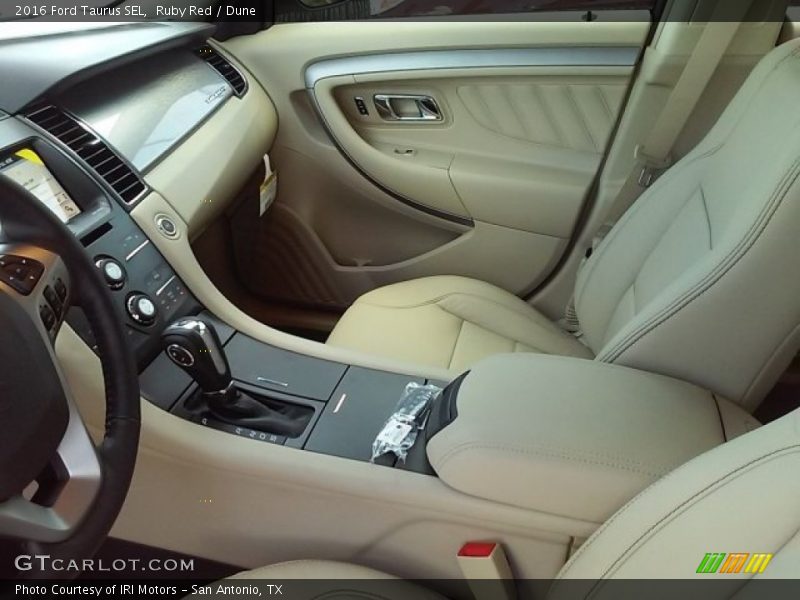Ruby Red / Dune 2016 Ford Taurus SEL