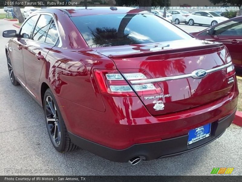 Ruby Red / Dune 2016 Ford Taurus SEL