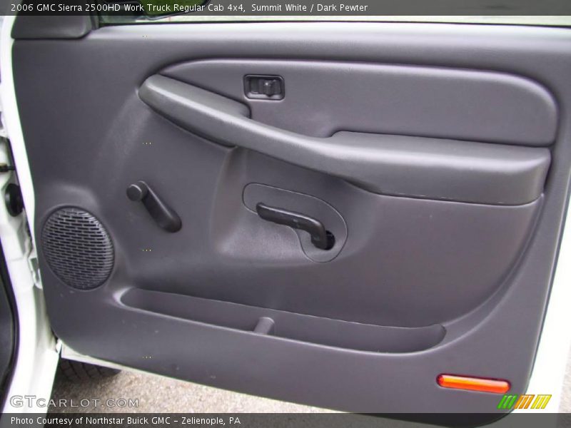 Summit White / Dark Pewter 2006 GMC Sierra 2500HD Work Truck Regular Cab 4x4