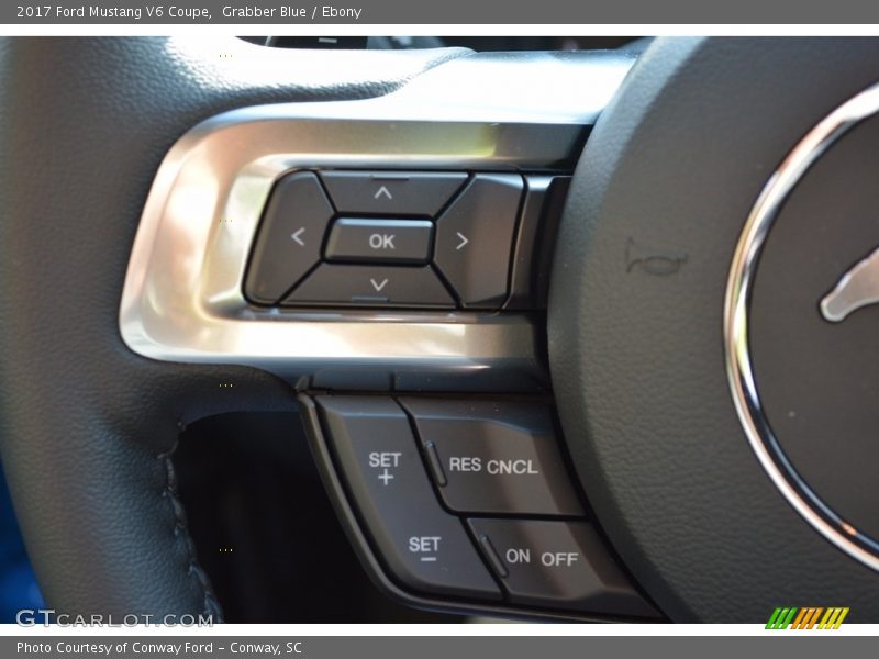 Controls of 2017 Mustang V6 Coupe