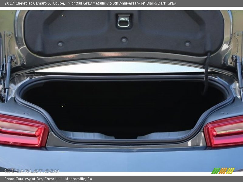  2017 Camaro SS Coupe Trunk