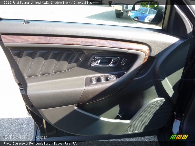 Shadow Black / Charcoal Black 2016 Ford Taurus Limited AWD