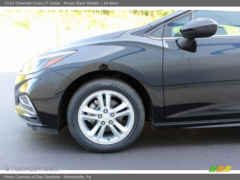 Mosaic Black Metallic / Jet Black 2016 Chevrolet Cruze LT Sedan