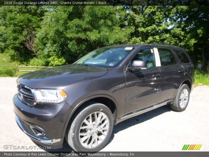 Front 3/4 View of 2016 Durango Limited AWD