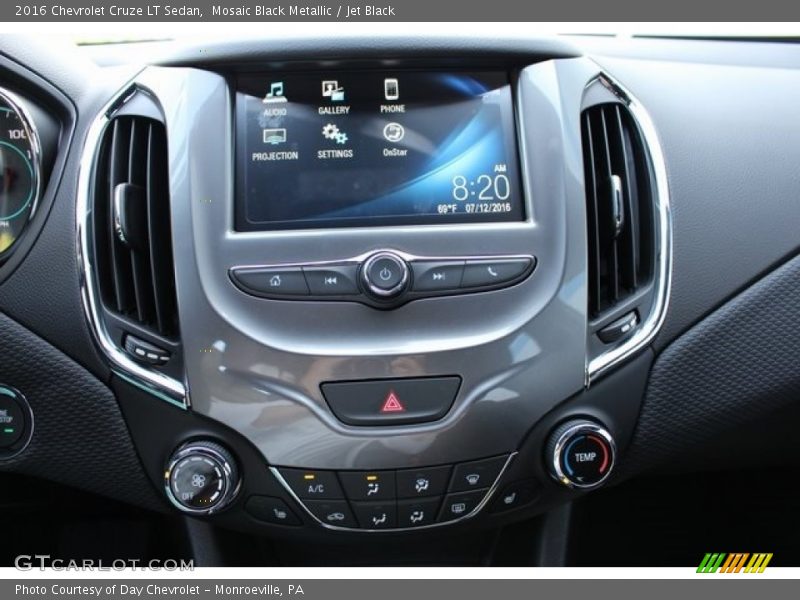 Mosaic Black Metallic / Jet Black 2016 Chevrolet Cruze LT Sedan