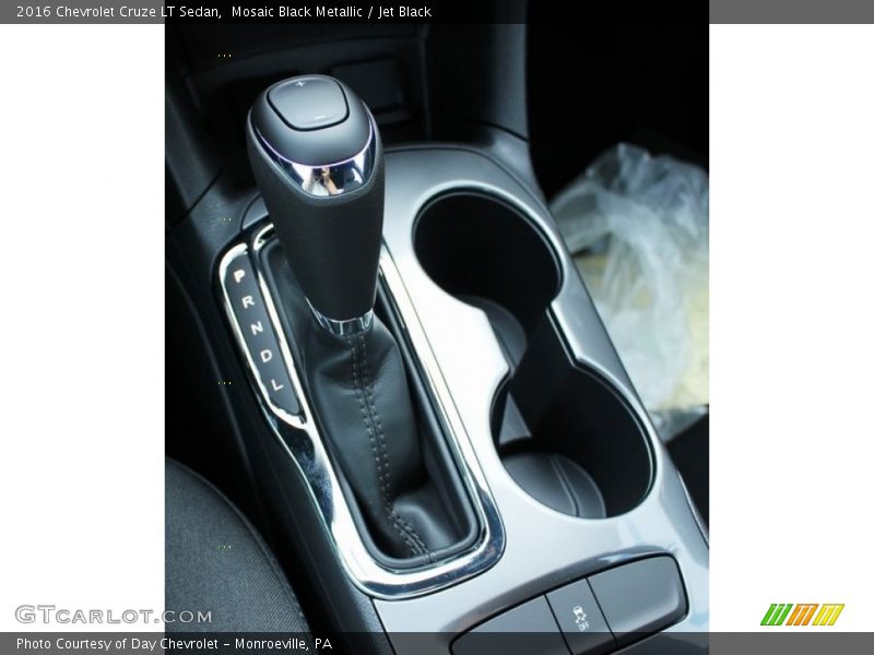 Mosaic Black Metallic / Jet Black 2016 Chevrolet Cruze LT Sedan