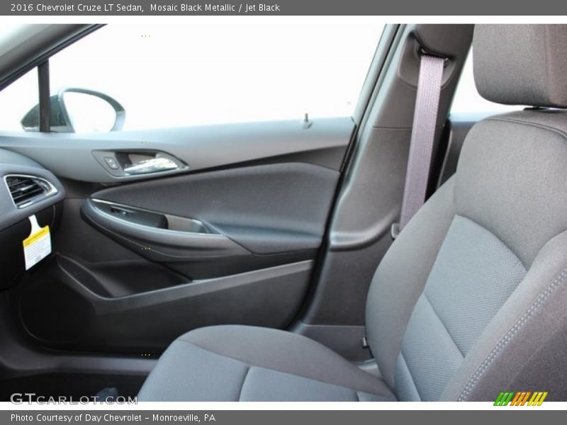 Mosaic Black Metallic / Jet Black 2016 Chevrolet Cruze LT Sedan