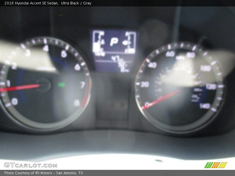 Ultra Black / Gray 2016 Hyundai Accent SE Sedan