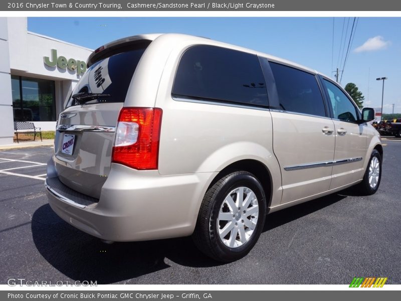 Cashmere/Sandstone Pearl / Black/Light Graystone 2016 Chrysler Town & Country Touring