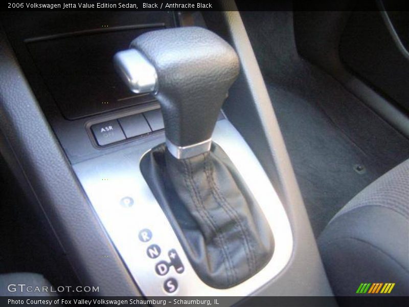 Black / Anthracite Black 2006 Volkswagen Jetta Value Edition Sedan