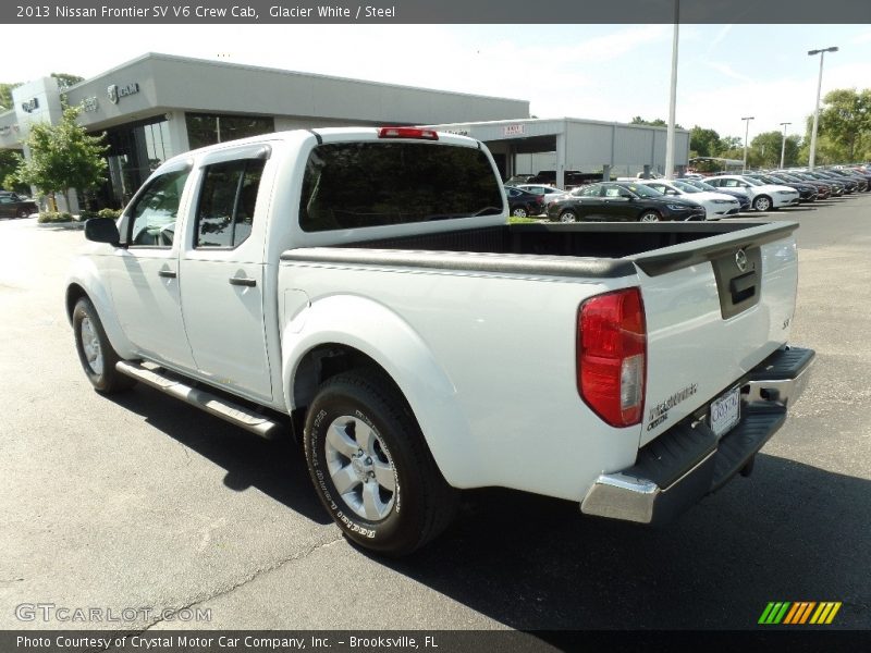 Glacier White / Steel 2013 Nissan Frontier SV V6 Crew Cab