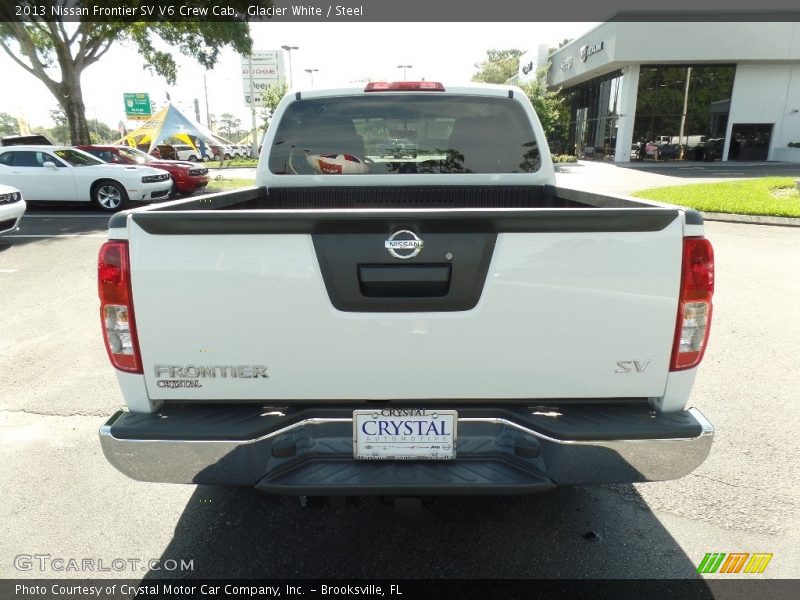 Glacier White / Steel 2013 Nissan Frontier SV V6 Crew Cab