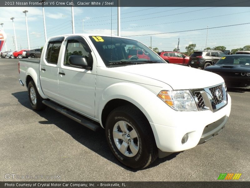 Glacier White / Steel 2013 Nissan Frontier SV V6 Crew Cab