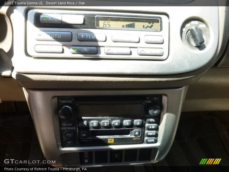 Desert Sand Mica / Oak 2001 Toyota Sienna LE