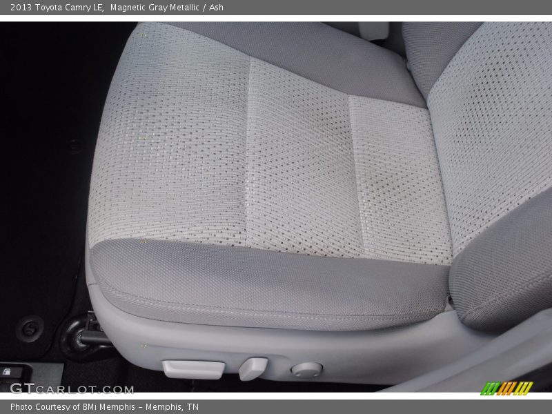 Magnetic Gray Metallic / Ash 2013 Toyota Camry LE