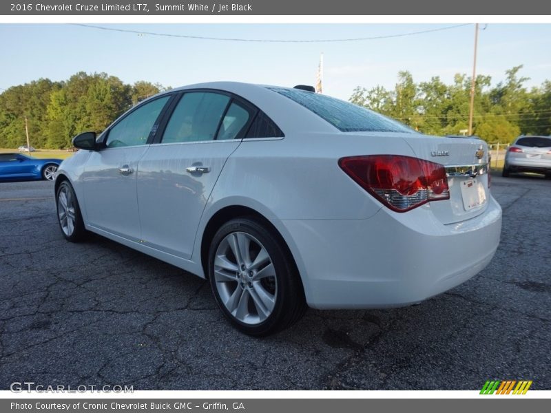 Summit White / Jet Black 2016 Chevrolet Cruze Limited LTZ