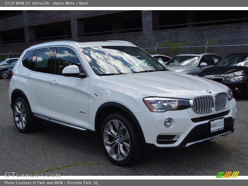 Alpine White / Black 2016 BMW X3 xDrive28i