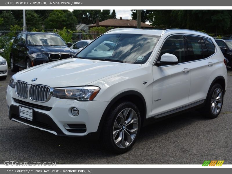 Alpine White / Black 2016 BMW X3 xDrive28i