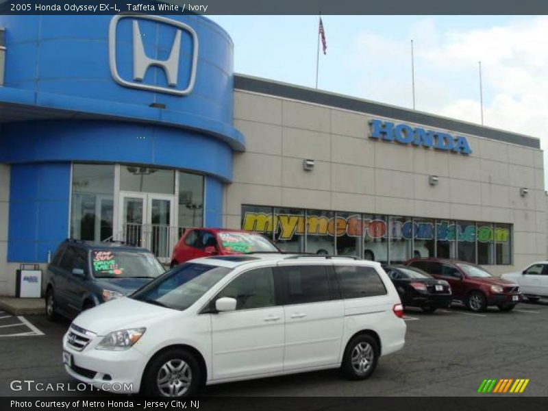 Taffeta White / Ivory 2005 Honda Odyssey EX-L