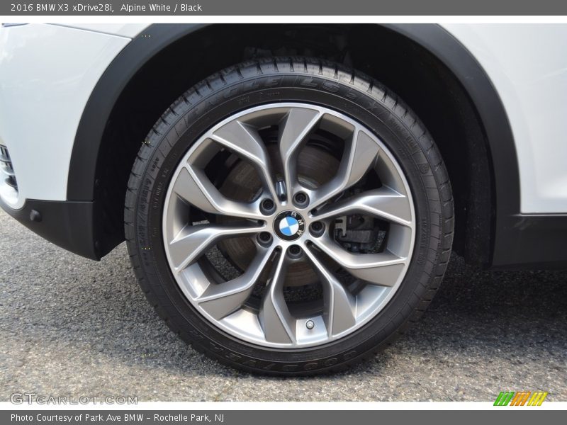Alpine White / Black 2016 BMW X3 xDrive28i