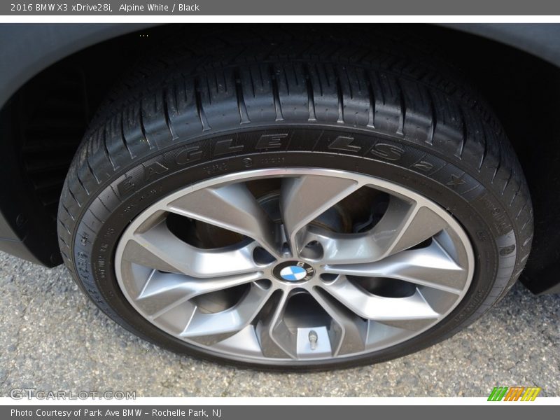 Alpine White / Black 2016 BMW X3 xDrive28i