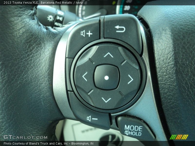 Barcelona Red Metallic / Ivory 2013 Toyota Venza XLE