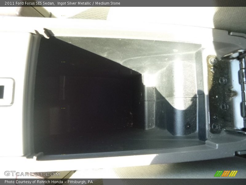 Ingot Silver Metallic / Medium Stone 2011 Ford Focus SES Sedan