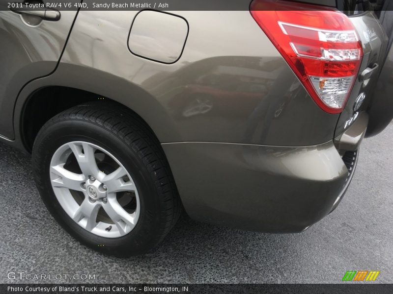 Sandy Beach Metallic / Ash 2011 Toyota RAV4 V6 4WD