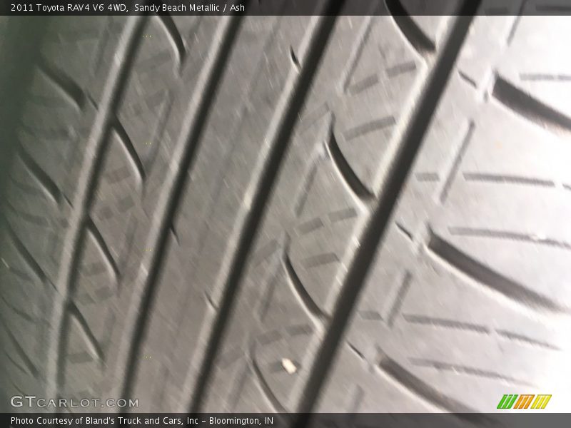 Sandy Beach Metallic / Ash 2011 Toyota RAV4 V6 4WD