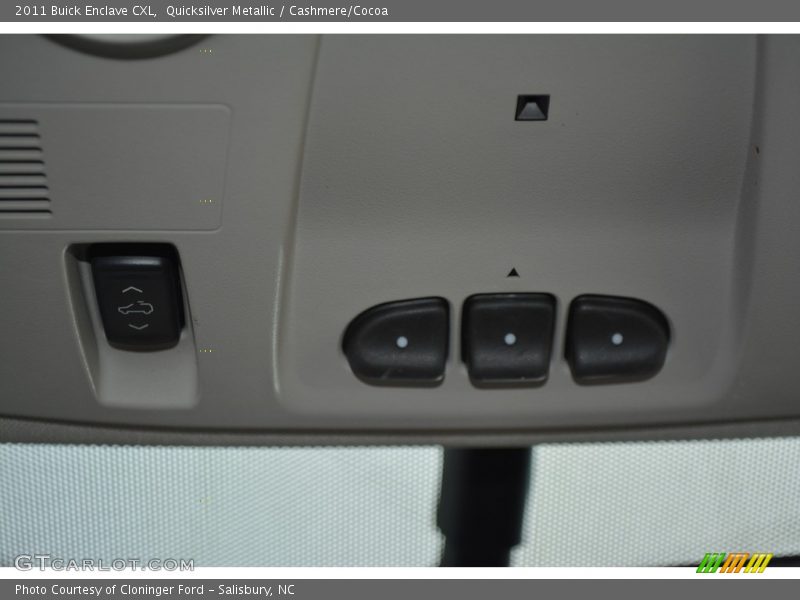 Quicksilver Metallic / Cashmere/Cocoa 2011 Buick Enclave CXL