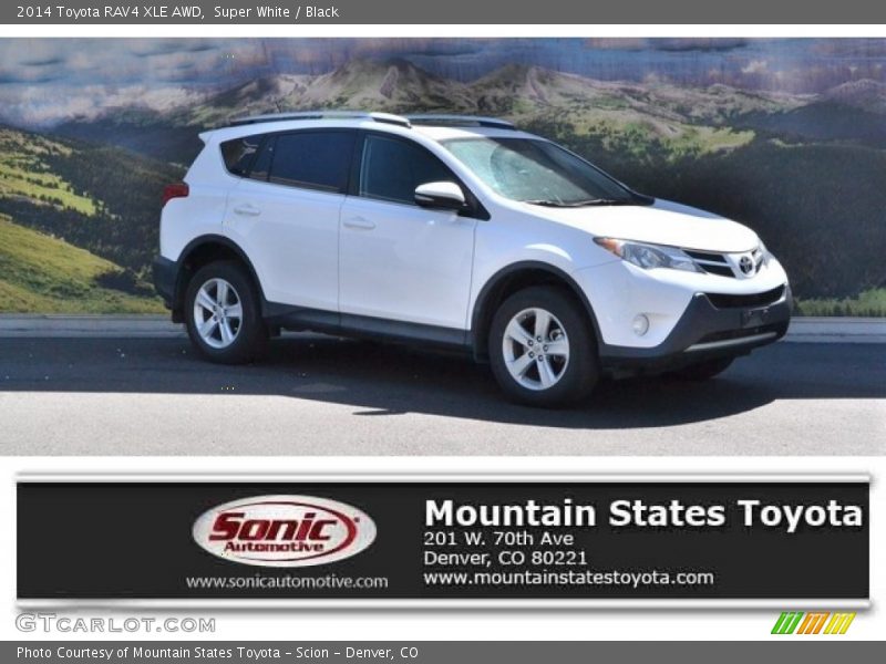 Super White / Black 2014 Toyota RAV4 XLE AWD