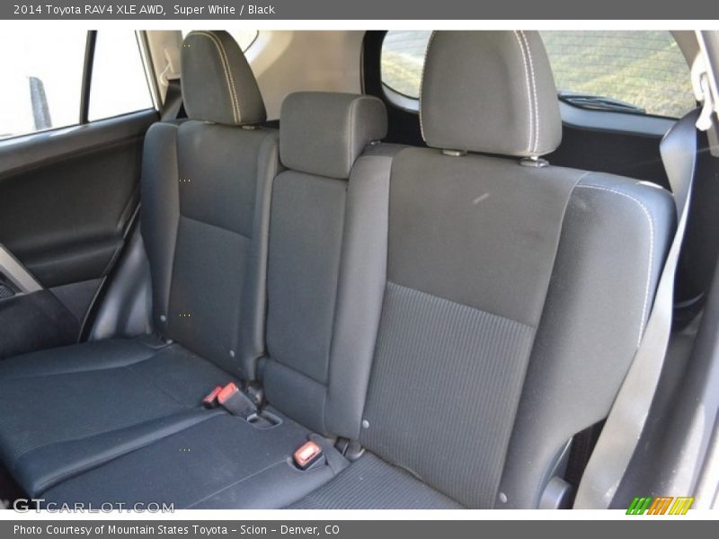 Super White / Black 2014 Toyota RAV4 XLE AWD