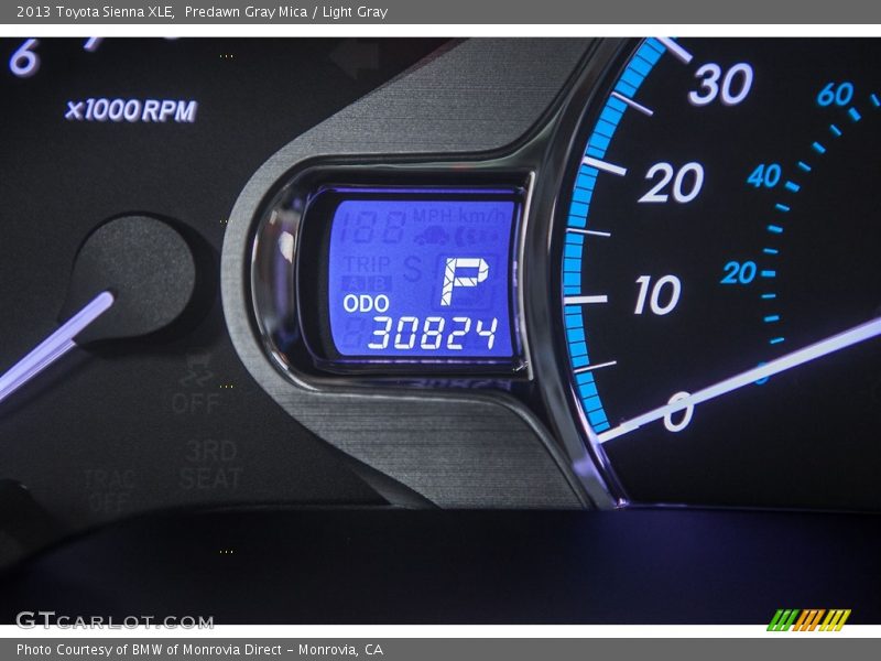 Predawn Gray Mica / Light Gray 2013 Toyota Sienna XLE
