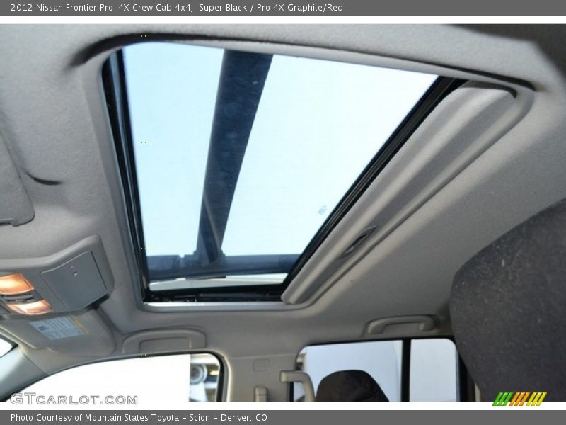 Super Black / Pro 4X Graphite/Red 2012 Nissan Frontier Pro-4X Crew Cab 4x4