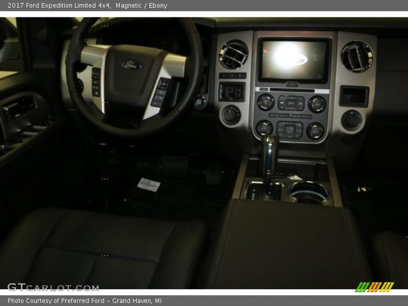 Magnetic / Ebony 2017 Ford Expedition Limited 4x4