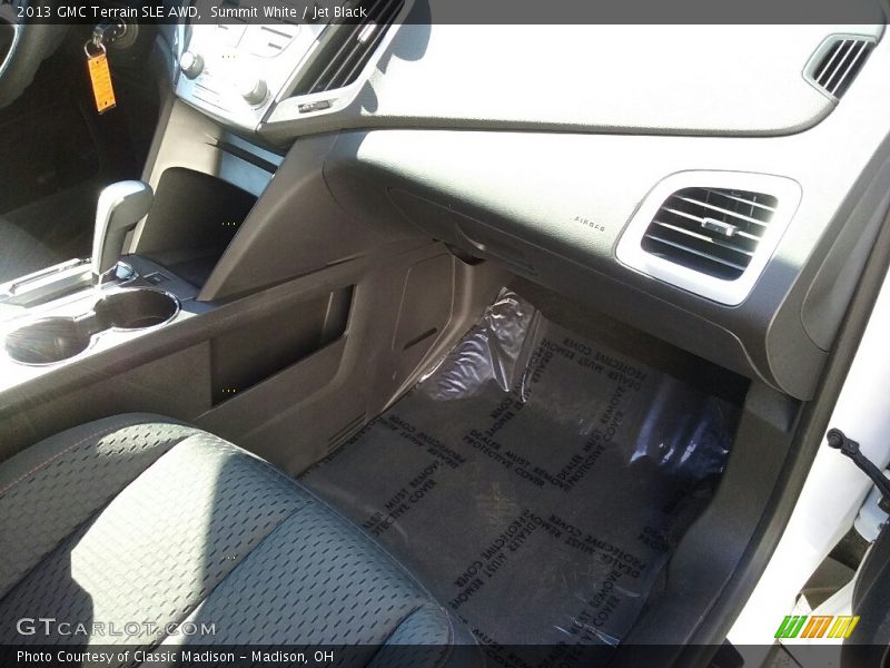 Summit White / Jet Black 2013 GMC Terrain SLE AWD