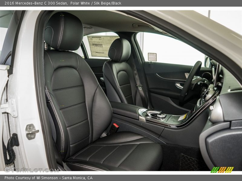 Polar White / Silk Beige/Black 2016 Mercedes-Benz C 300 Sedan