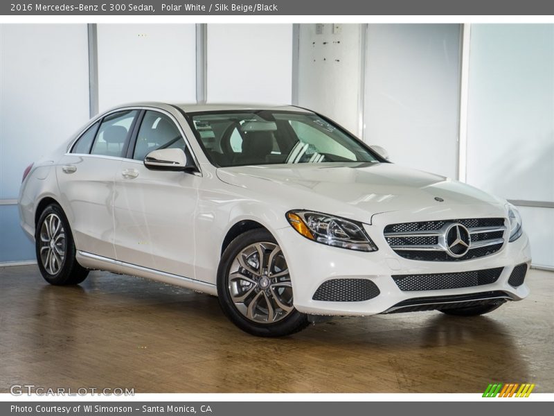 Polar White / Silk Beige/Black 2016 Mercedes-Benz C 300 Sedan