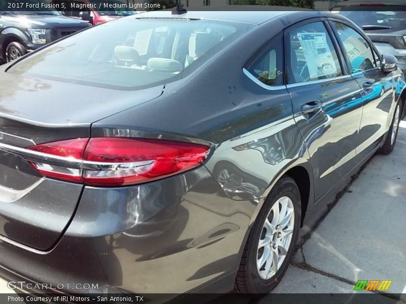 Magnetic / Medium Light Stone 2017 Ford Fusion S