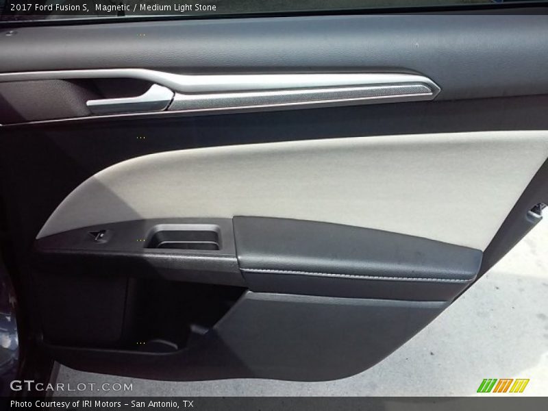 Magnetic / Medium Light Stone 2017 Ford Fusion S