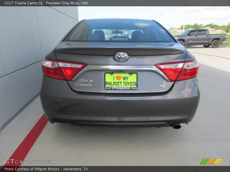 Predawn Gray Mica / Ash 2017 Toyota Camry SE